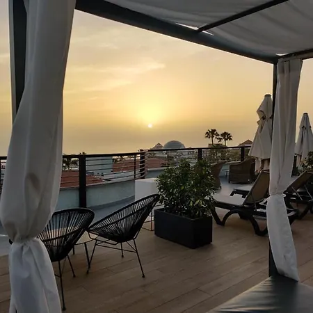 Luxury With Pool View 3* Costa Adeje (Tenerife)