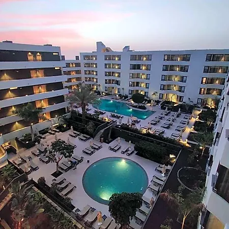 Aparthotel Luxury With Pool View