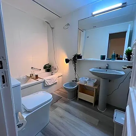 Aparthotel Luxury With Pool View 3*