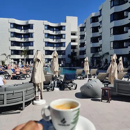 Luxury With Pool View